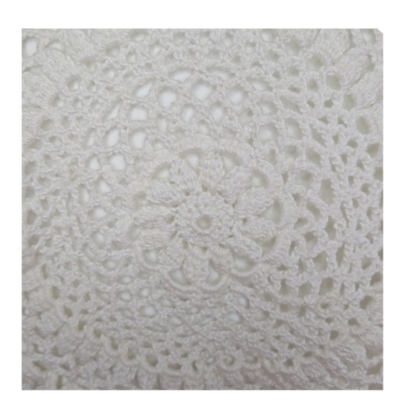 Handmade Crochet Lace Doily White Floral Round Table Mat 13" Cotton Vintage Art - Picture 17 of 17